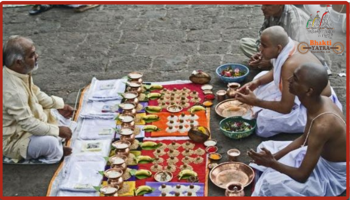 Pinddaan offering bowls in Gaya